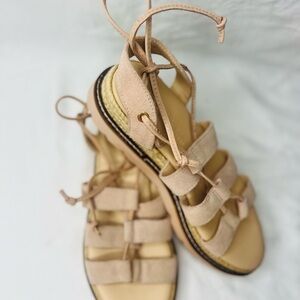 Elegant Tan Women's Sandals